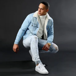 Veste Jean A Col Mouton 5000 Bleu Wash de Black Needle -Black Needle Soldes black needle 196385 BN 5000 BLEUCLAIRE TPDT 20200102T104035 06