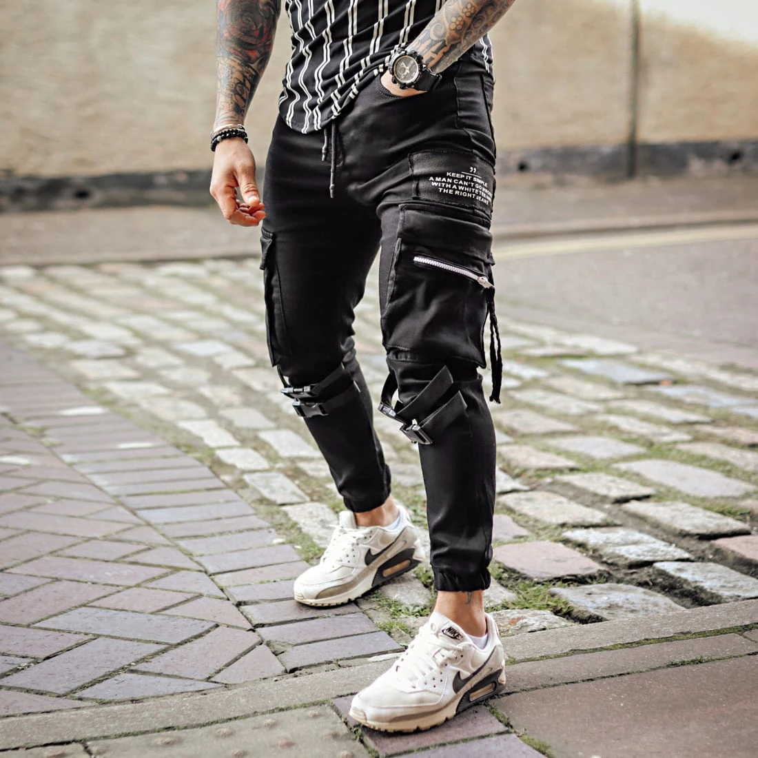 Pantalon Cargo 3015 Noir de Black Needle 6 Pantalon Cargo 3015 Noir de Black Needle – Image 5