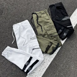 Pantalon Cargo 3015 Noir de Black Needle 16 Pantalon Cargo 3015 Noir de Black Needle -Black Needle Soldes black needle 217742 3015 1 SIYAH TPDT 20210428T155511 08