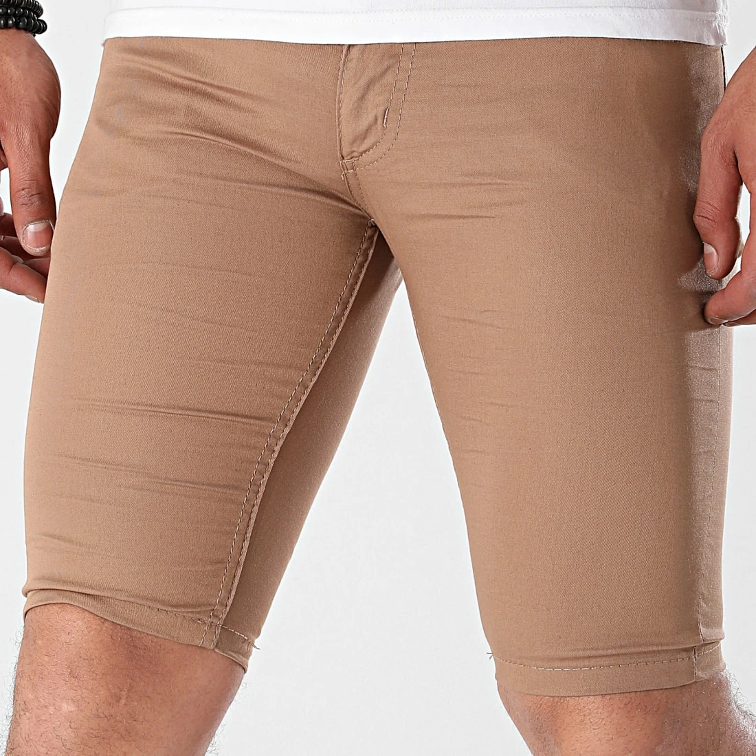 Short Slim 1014 Camel de Black Needle 2 Short Slim 1014 Camel de Black Needle