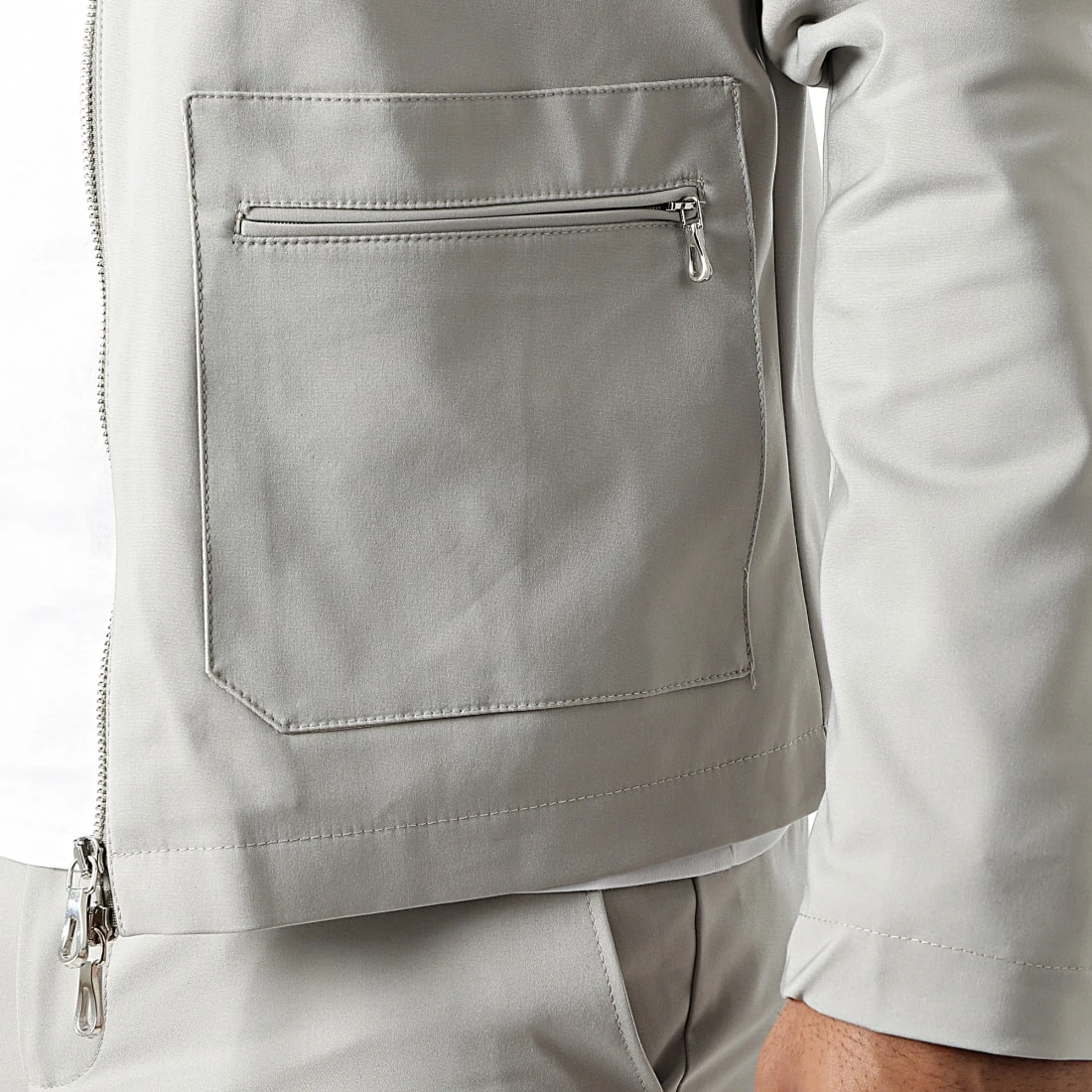 Ensemble Pantalon Veste ZY1106 Gris Clair de Black Needle 5 Ensemble Pantalon Veste ZY1106 Gris Clair de Black Needle – Image 3