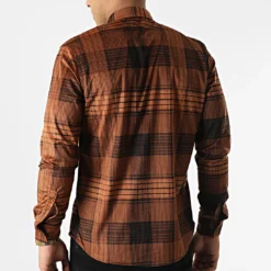 Chemise Manches Longues A Carreaux Y-3560-09 Marron Noir de Black Needle -Black Needle Soldes black needle 294931 Y 3560 09 20211209T160600 04