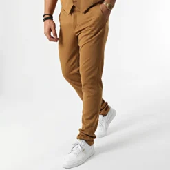 Ensemble Costume 2 Pièces 11600 Camel de Black Needle 9 Ensemble Costume 2 Pièces 11600 Camel de Black Needle -Black Needle Soldes black needle 329174 BLK 11600 CAMEL 20220728T160352 04