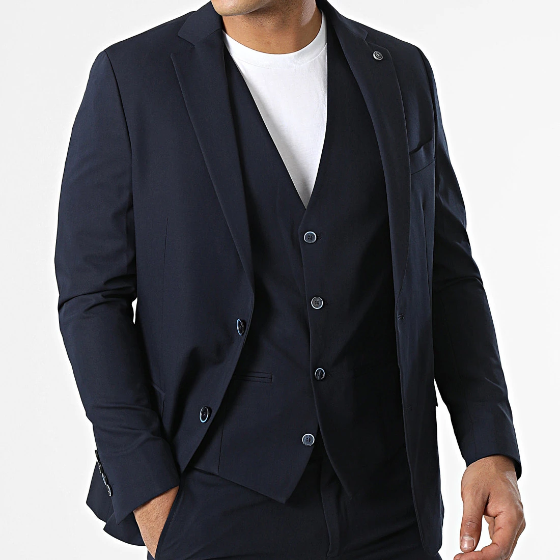 Ensemble Costume 3 Pièces 11672 Bleu Marine de Black Needle 4 Ensemble Costume 3 Pièces 11672 Bleu Marine de Black Needle – Image 2