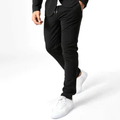 Ensemble Veste Blazer Et Pantalon Chino X-20519 Noir de Black Needle -Black Needle Soldes black needle 343270 X 20519 BLACK 20221024T152945 04