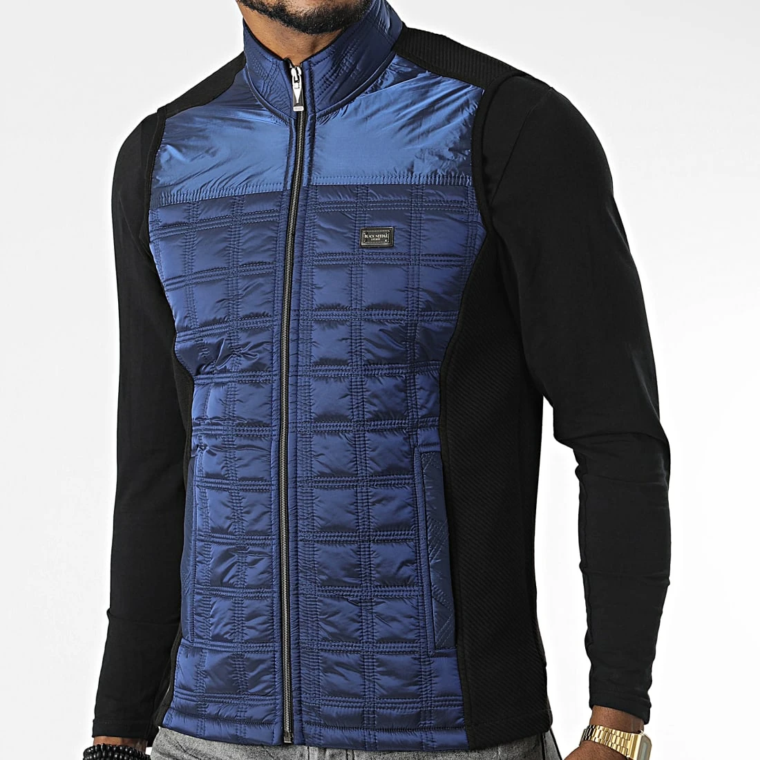 Veste Zippée Sans Manches BLC22K15 Noir Bleu Marine de Black Needle 3 Veste Zippée Sans Manches BLC22K15 Noir Bleu Marine de Black Needle