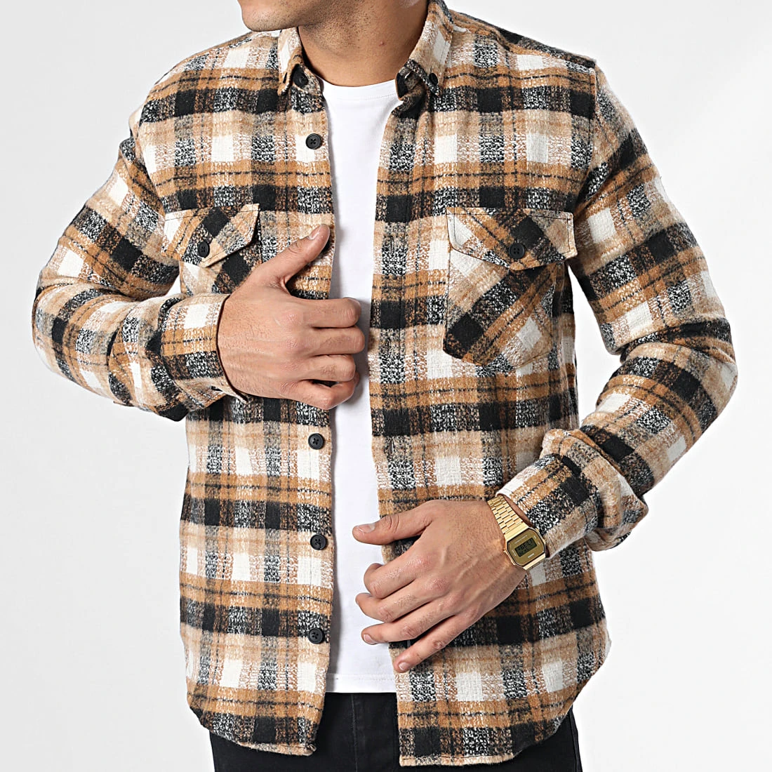 Surchemise Carreaux Y3688 Camel de Black Needle 3 Surchemise Carreaux Y3688 Camel de Black Needle