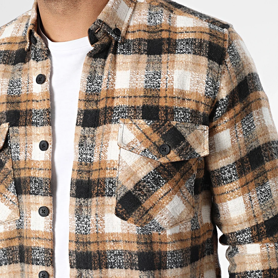 Surchemise Carreaux Y3688 Camel de Black Needle 4 Surchemise Carreaux Y3688 Camel de Black Needle – Image 2