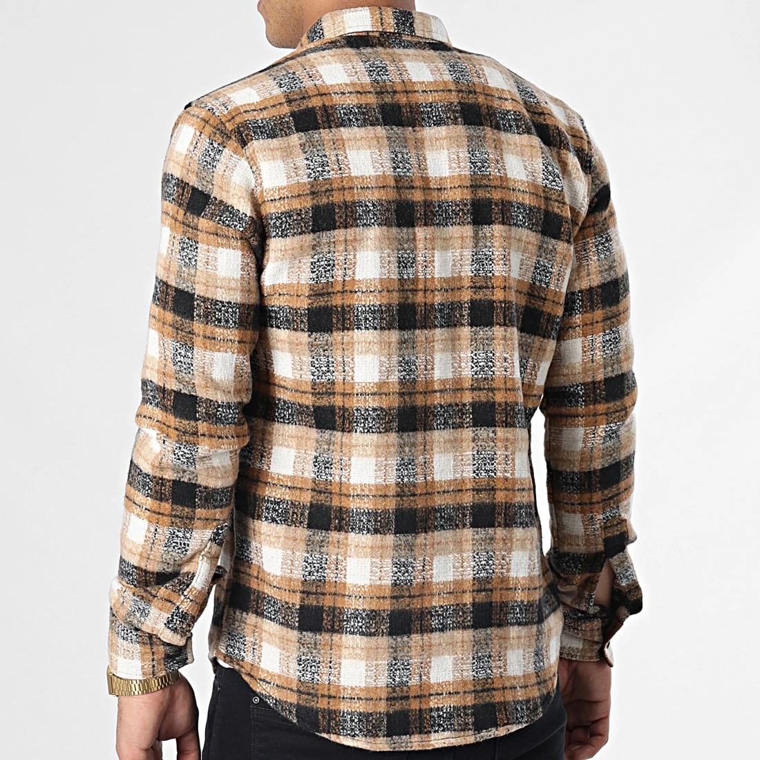 Surchemise Carreaux Y3688 Camel de Black Needle 6 Surchemise Carreaux Y3688 Camel de Black Needle – Image 4