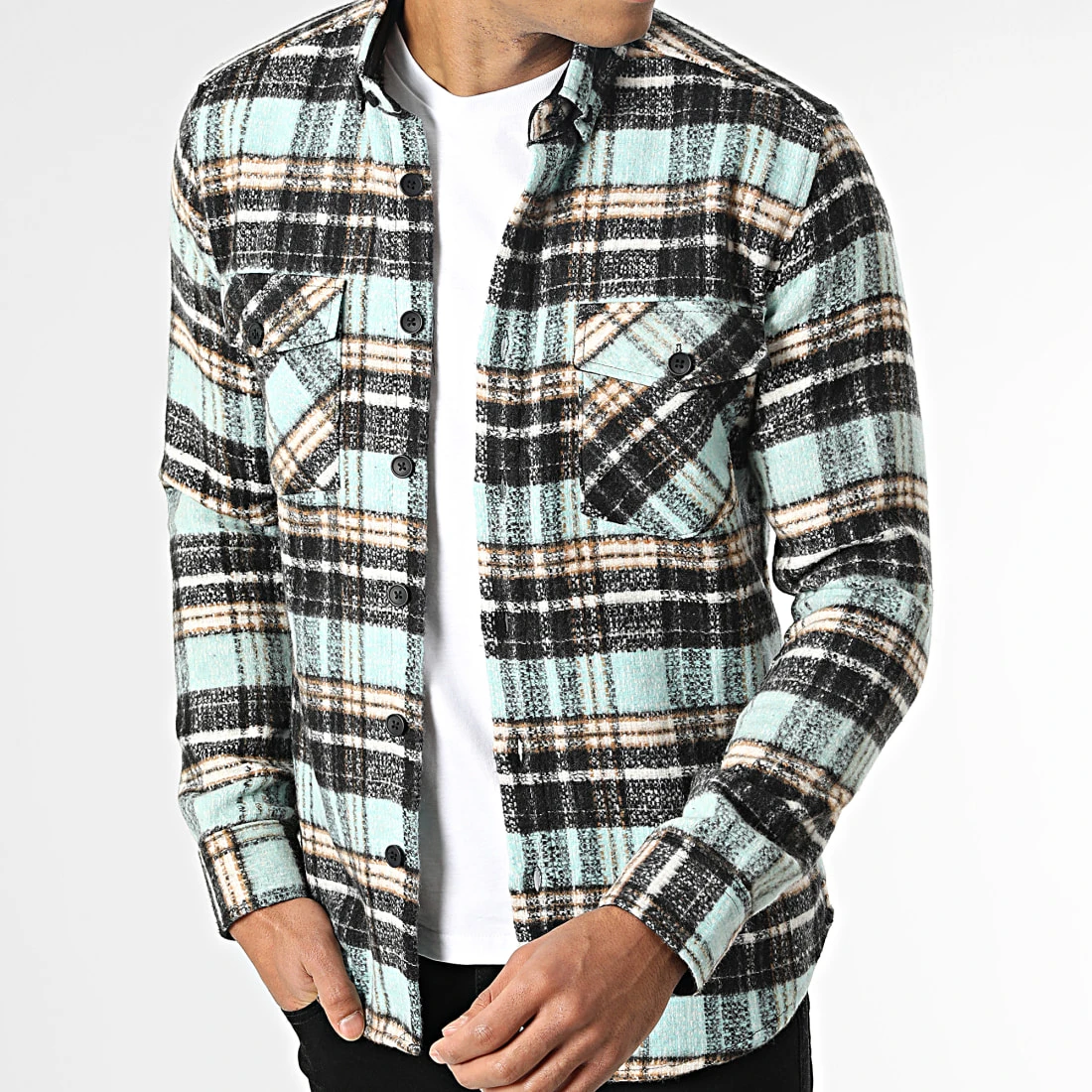 Surchemise Carreaux Y3688 Turquoise Noir de Black Needle 3 Surchemise Carreaux Y3688 Turquoise Noir de Black Needle
