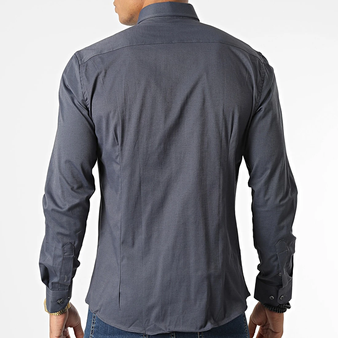 Chemise Manches Longues Y3687 Gris Anthracite de Black Needle 6 Chemise Manches Longues Y3687 Gris Anthracite de Black Needle – Image 4