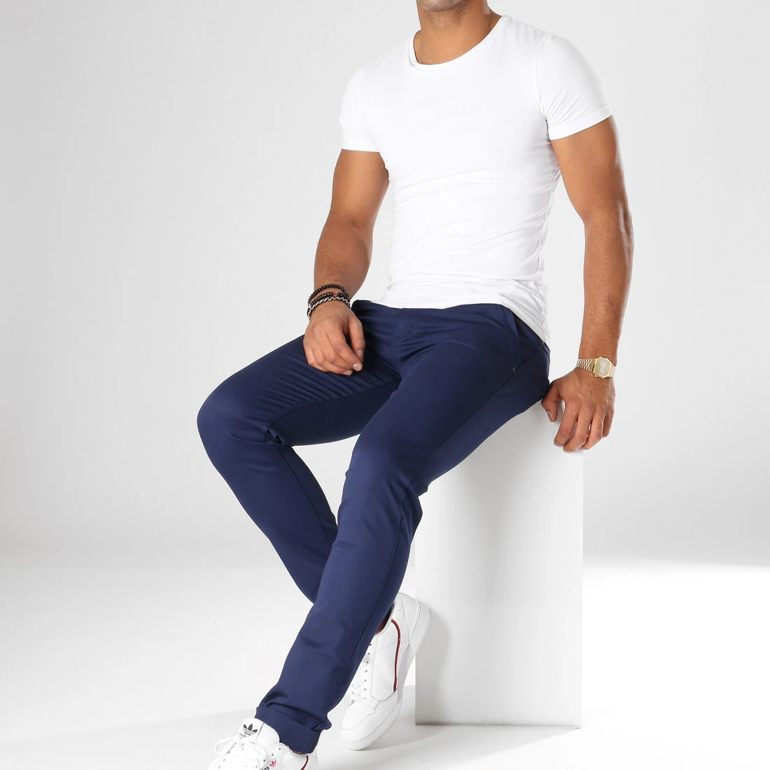 Pantalon Chino 1011 Bleu Nuit de Black Needle 5 Pantalon Chino 1011 Bleu Nuit de Black Needle – Image 3