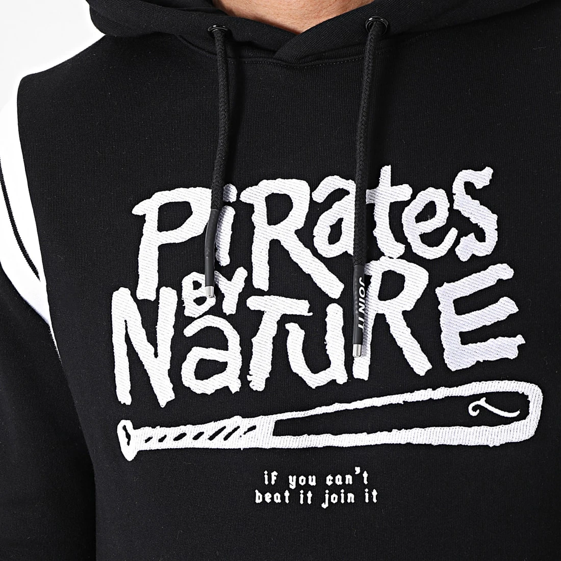 Sweat Capuche PBN Noir de La Piraterie 4 Sweat Capuche PBN Noir de La Piraterie – Image 2