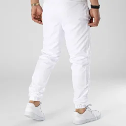 Pantalon Jogging Diamant Logo Blanc Noir de Piraterie Music -Black Needle Soldes la piraterie 316521 PIRAT JOGD PIRATERIEMUSICLOGO BLCNOI 20220422T123314 04