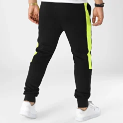 Pantalon Jogging A Bandes 6850 Noir Jaune Fluo de La Piraterie 9 Pantalon Jogging A Bandes 6850 Noir Jaune Fluo de La Piraterie -Black Needle Soldes la piraterie 319829 6850 BLACK FLUO 20220519T154857 04