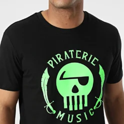 Black Needle Soldes -Black Needle Soldes la piraterie 321026 PIRAT TS LOGO NOIVERFLUO 20220523T161859 02