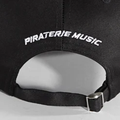 Casquette Skull Noir Blanc de Piraterie Music -Black Needle Soldes la piraterie 334811 PRT BG SKULL LG WHITE 20220830T160049 03