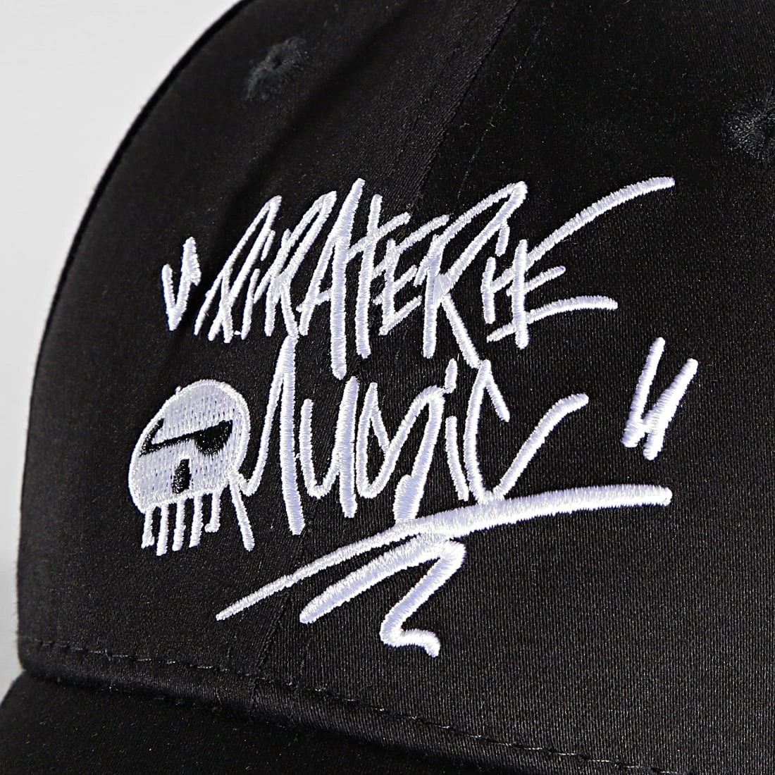 Casquette Side Glitter Noir de Piraterie Music 4 Casquette Side Glitter Noir de Piraterie Music – Image 2