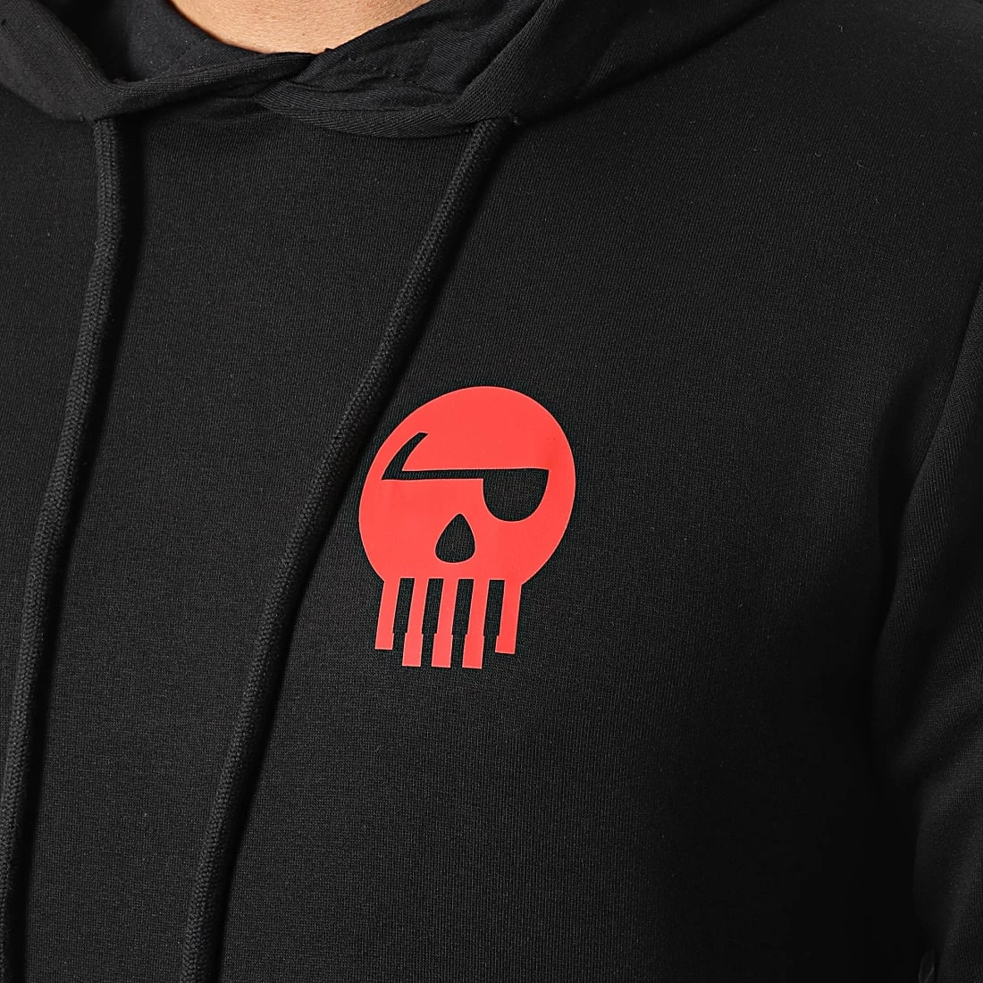 Sweat Capuche Logo Chest And Back Noir Rouge de Piraterie Music 4 Sweat Capuche Logo Chest And Back Noir Rouge de Piraterie Music – Image 2