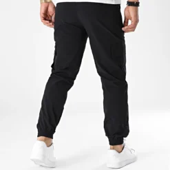 Pantalon Cargo Logo 2 Noir Blanc de Piraterie Music -Black Needle Soldes la piraterie 341063 PIRAT PCARG LOGO2 NOIBLC 20221007T150709 04