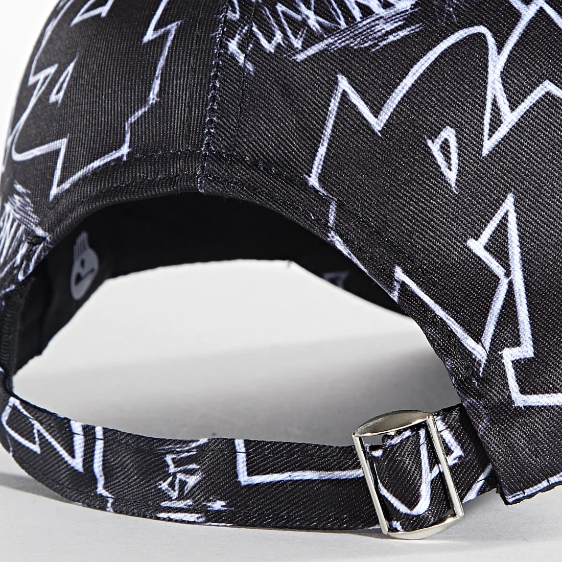 Casquette Print Glitter Noir de Piraterie Music 5 Casquette Print Glitter Noir de Piraterie Music – Image 3